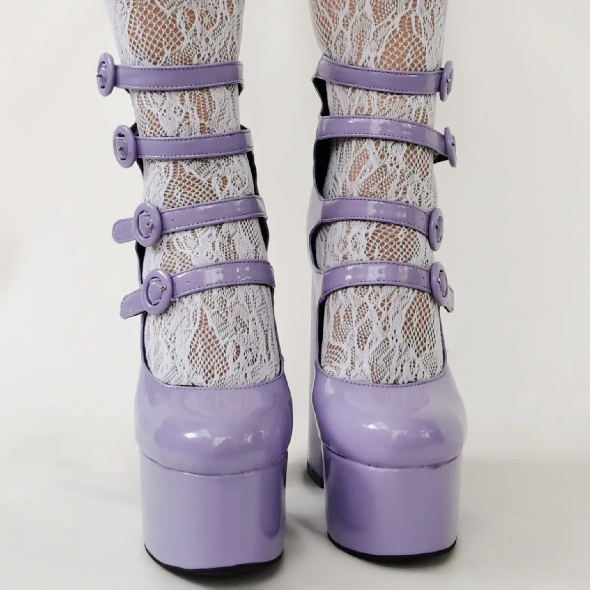 Tacones de plataforma tipo Bratz
