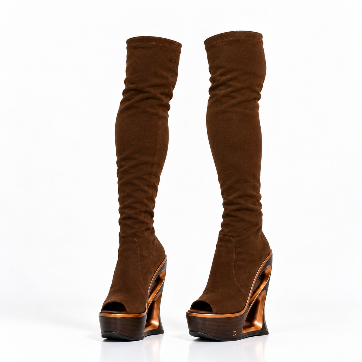THE SCULPT MUSE HEEL BOOT — CHOCOLATE